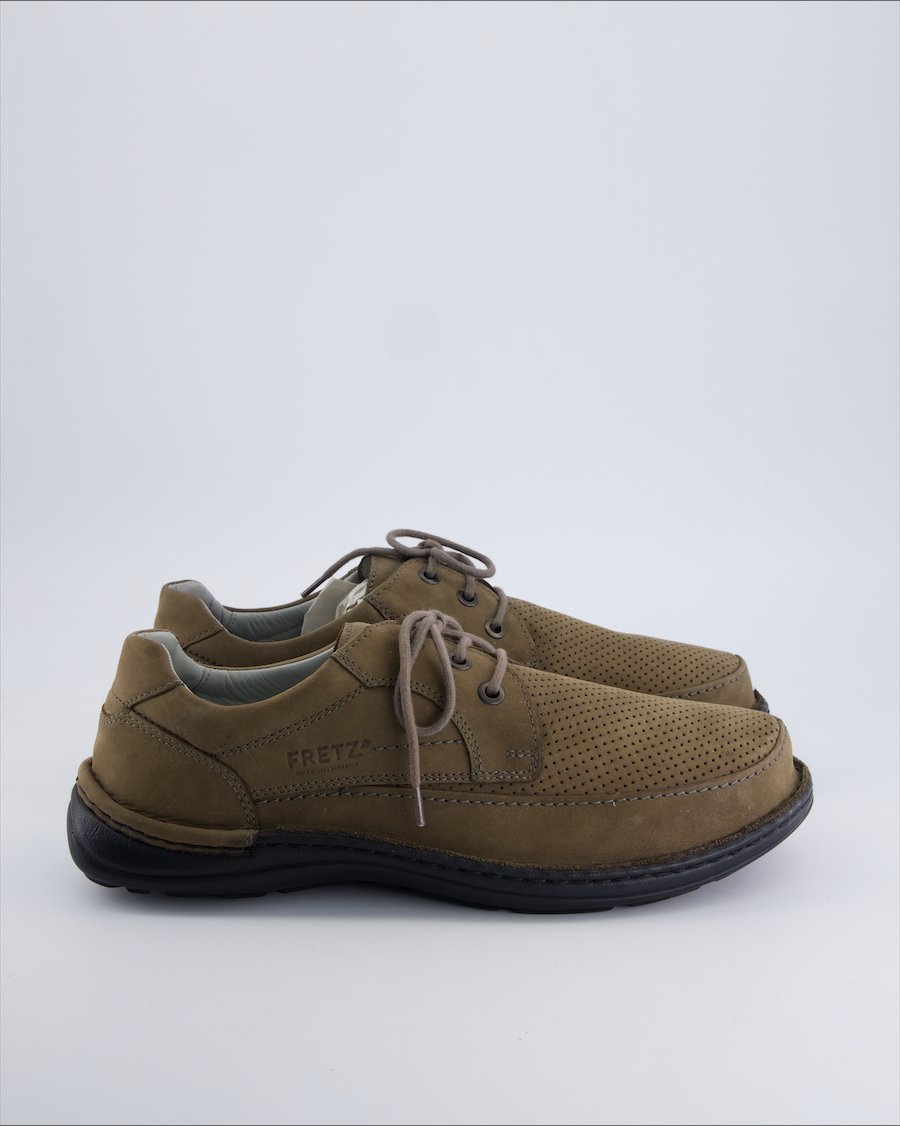 Fretz Men Low trainers Suede Ecru 46 EU