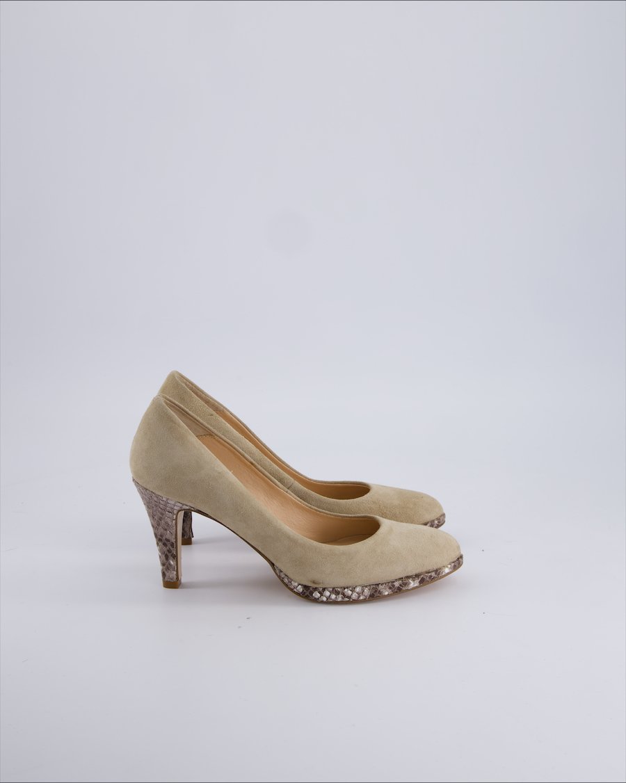 Roberto Santi Heels Suede Beige 36 EU