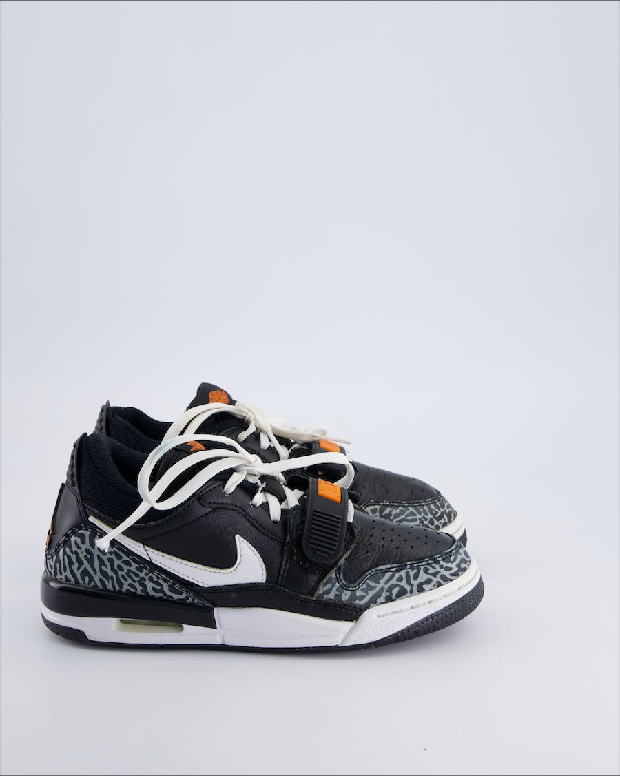 Nike Legacy 312 Low Trainers Leather Black 36.5 EU
