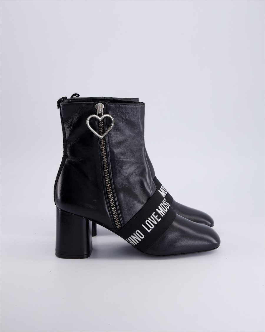 Love Moschino Others Leather Black 39 EU