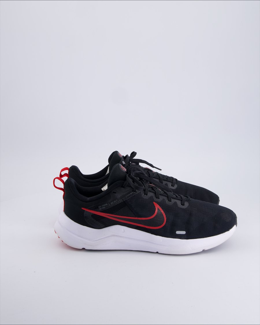 Nike Low trainers Cloth Black 43 EU