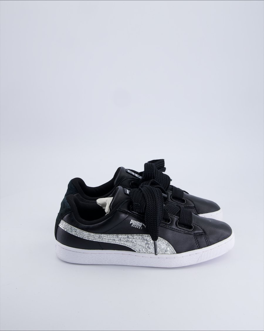 Puma Basket Heart  Trainers Leather Black 42 EU