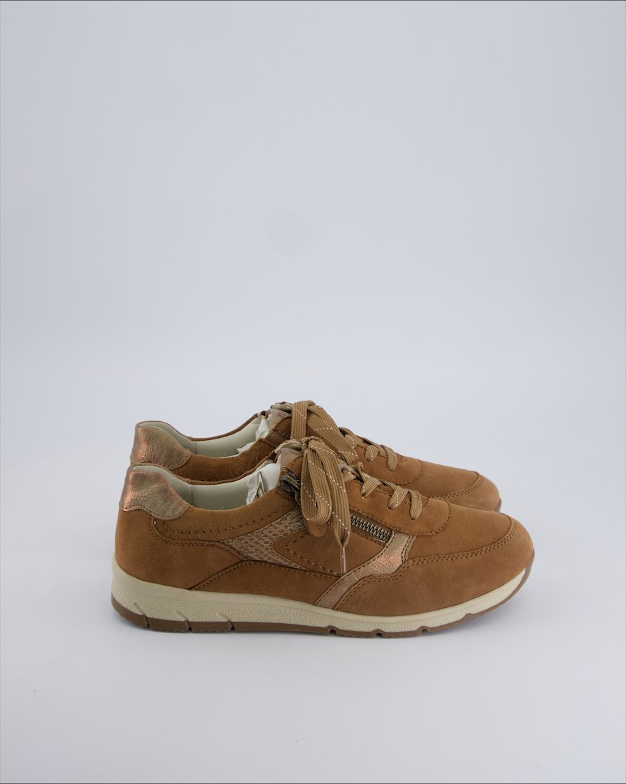 Medicus Trainers Suede Ecru 40 EU