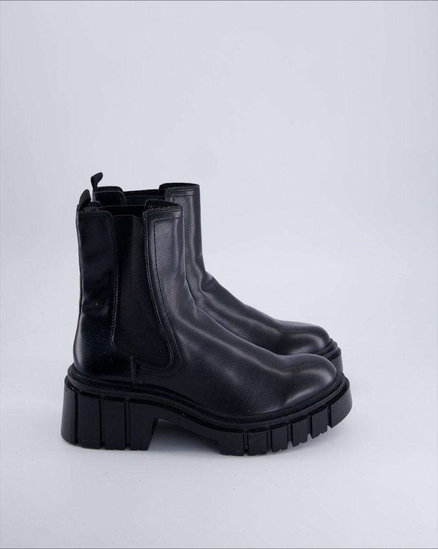 Catwalk Ankle Boots Leather Black 39 EU