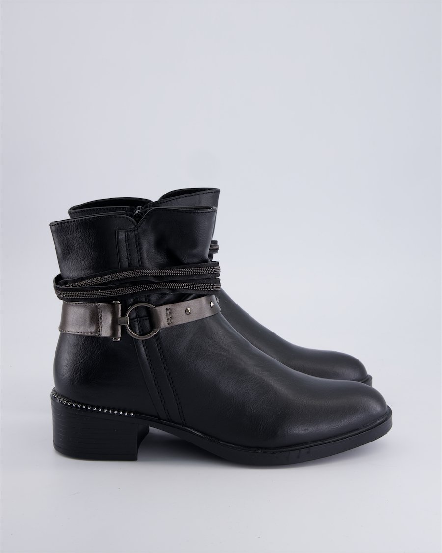 Pesaro Ankle Boots Leather Black 38 EU