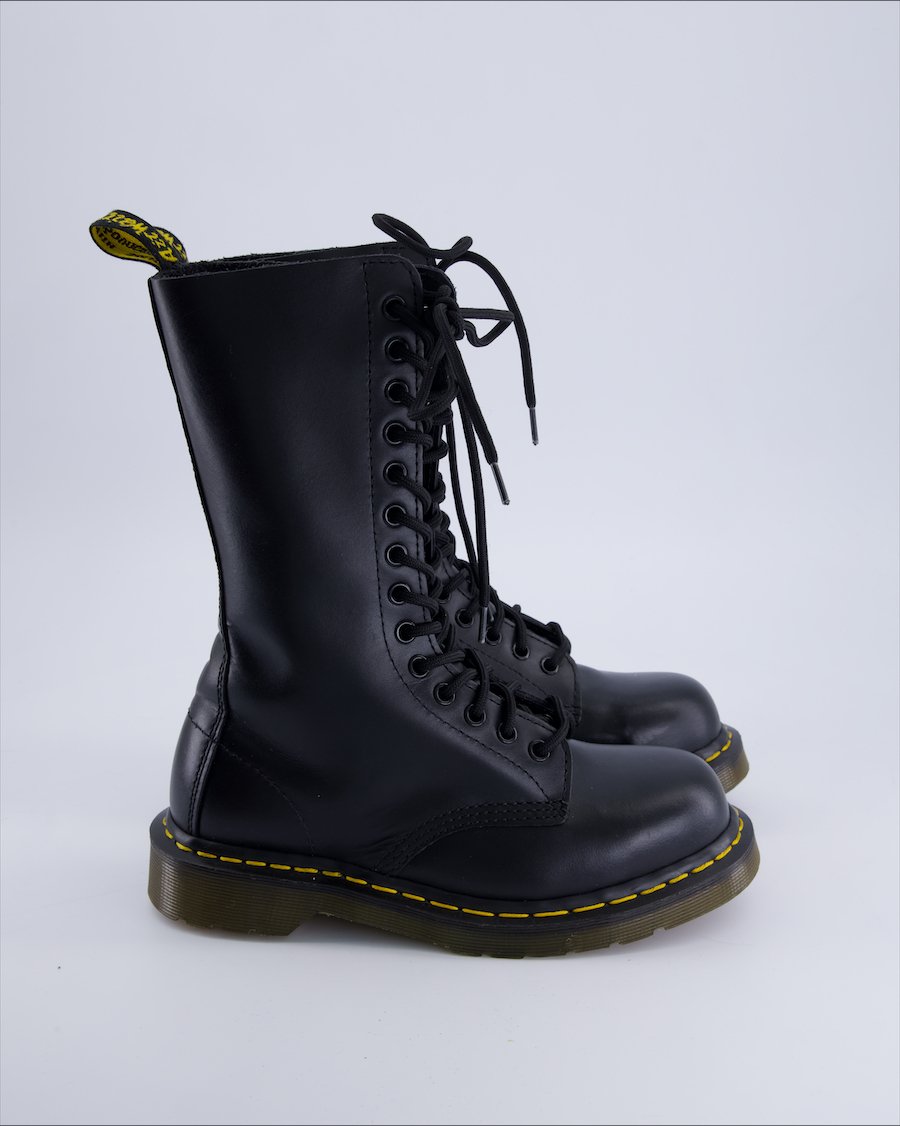 Dr. Martens Boots Leather Black 37 EU