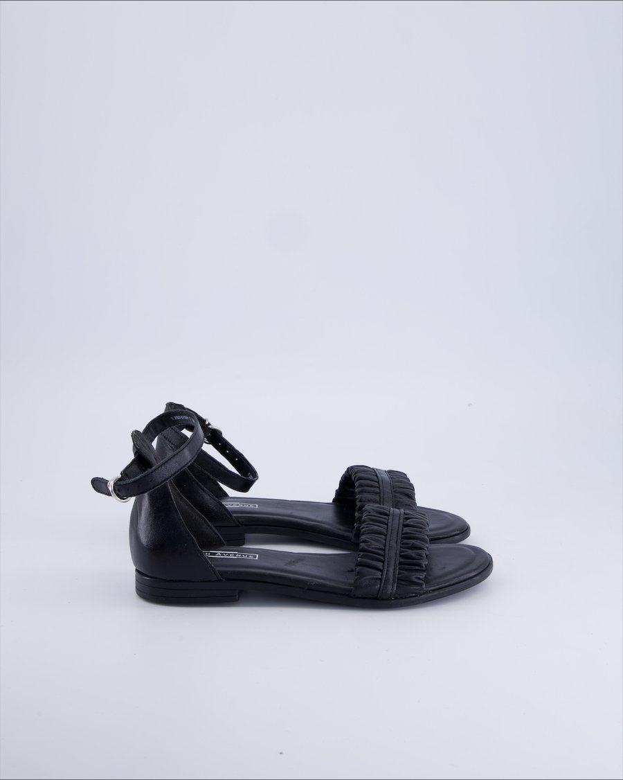 5th Avenue Sandals Polyurethane Black 36 EU
