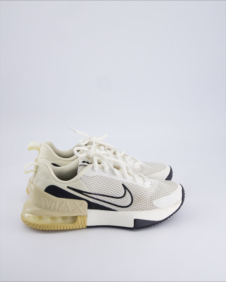 Nike Air Max Alpha Trainer 6 Sail trainers Cloth Beige 42 EU