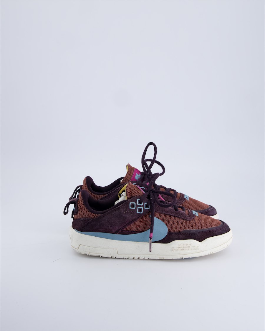 Nike SB Day One Trainers Cloth Burgundy 37.5 EU