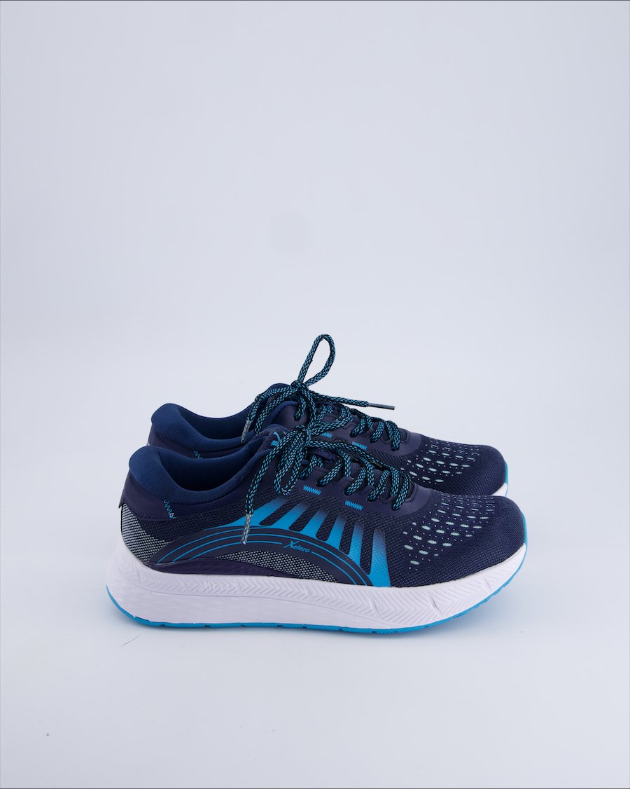 Xelero Trainers Cloth Blue 40 EU