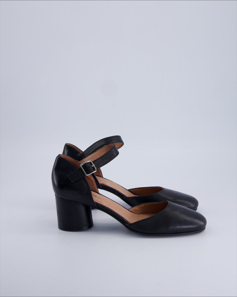 Unbranded Heels Leather Black 39 EU