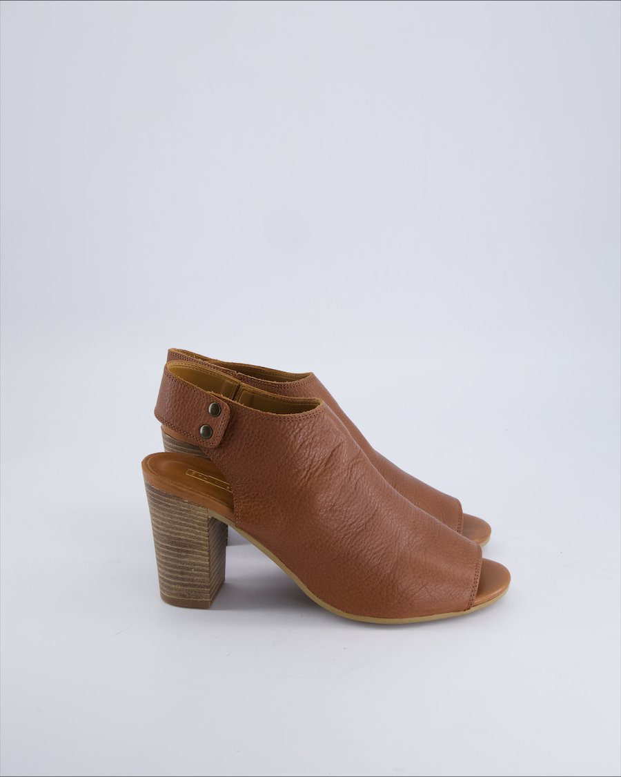 5th Avenue Sandals Polyurethane Brown 40 EU
