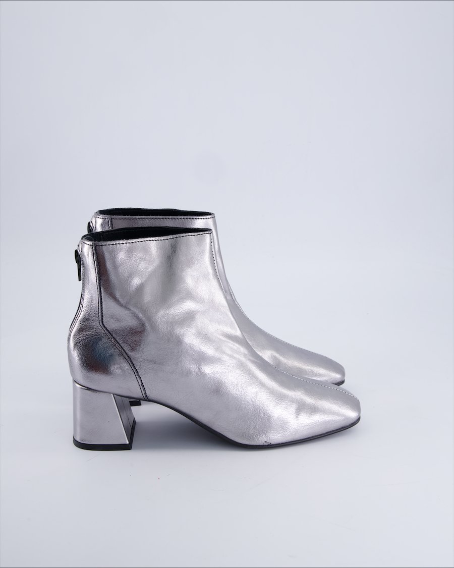 Manor Ankle boots Leather Silver 41 EU