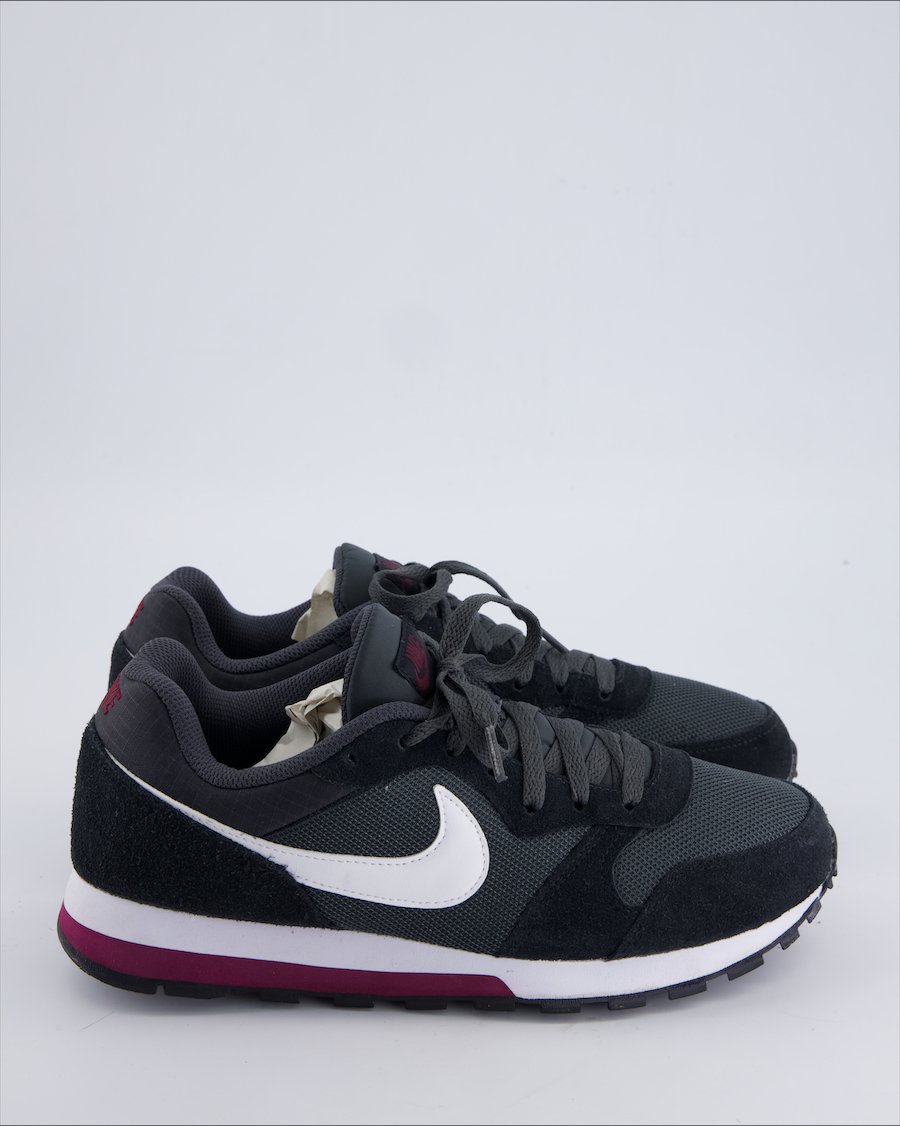 Nike MD RUNNER 2  Trainers Cloth Anthracite 40 EU