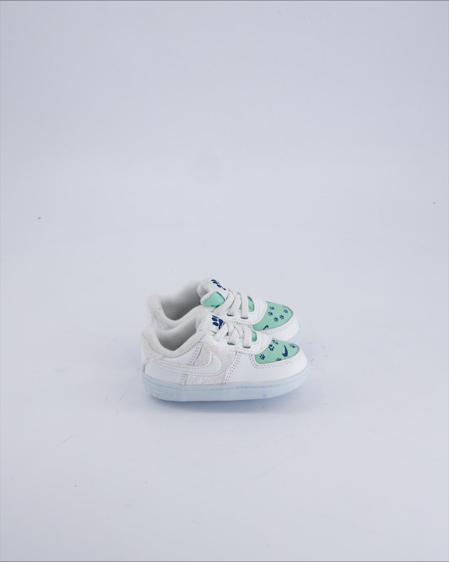 Nike Lace-up trainers Leather White 19.5 EU