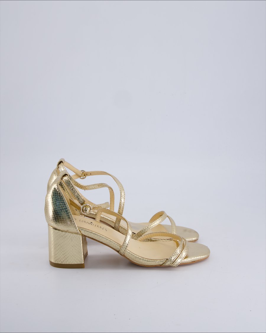 Lora Ferres Sandals Polyurethane Gold 37 EU