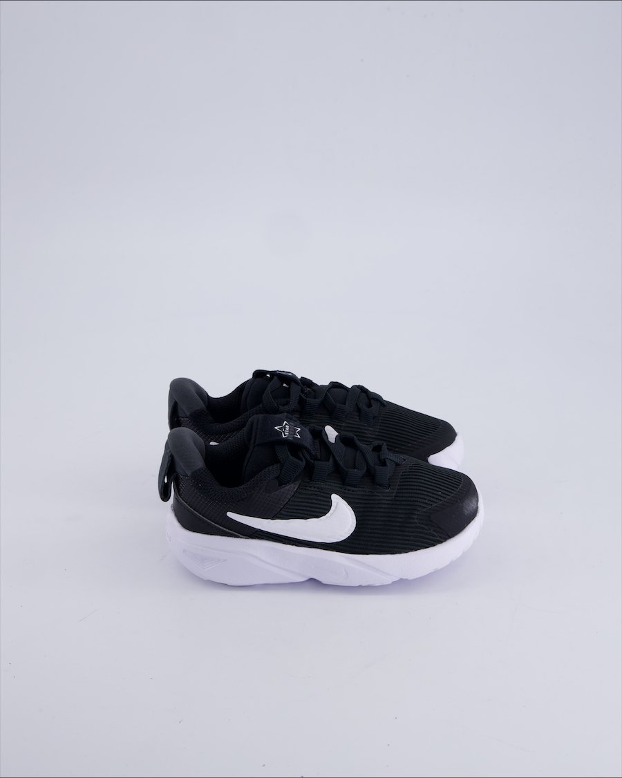 Nike Star Runner trainers Cloth Black 25 EU
