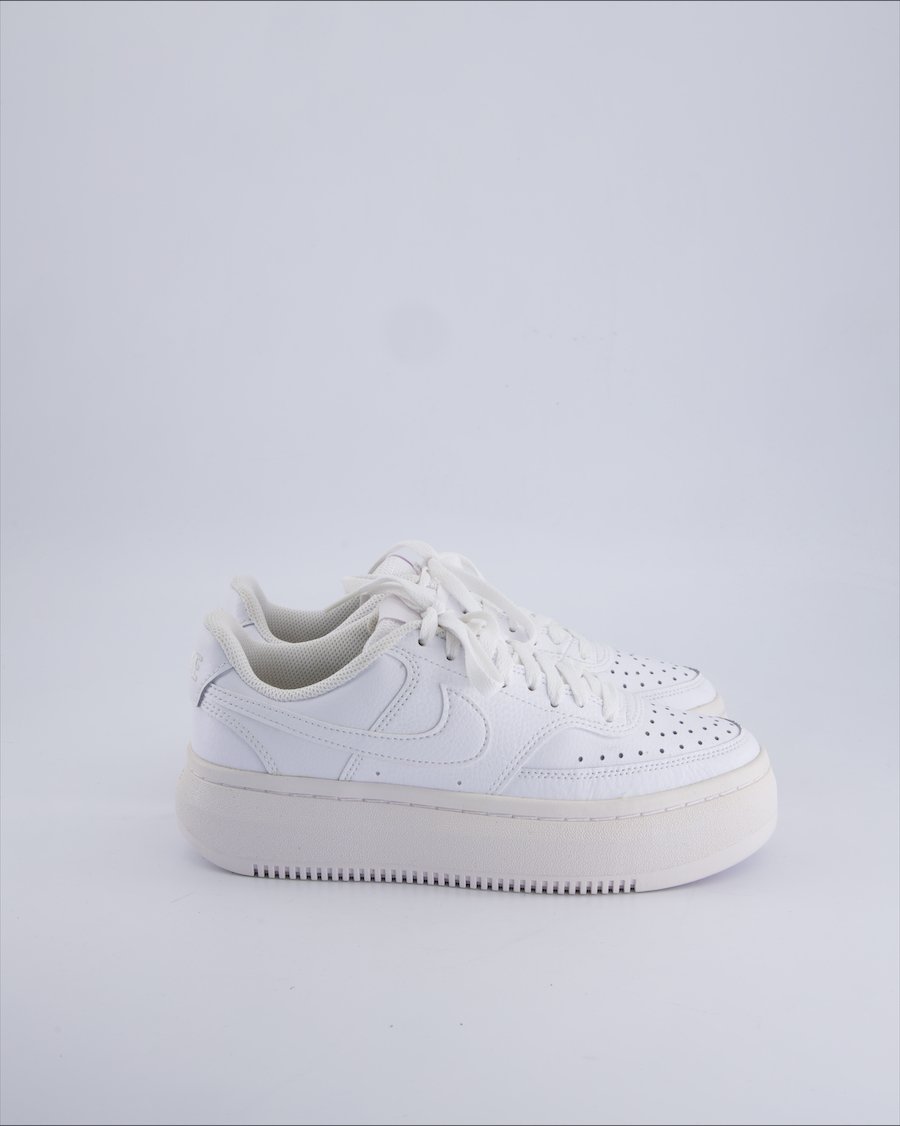 Nike Court Vision Trainers Leather White 39 EU
