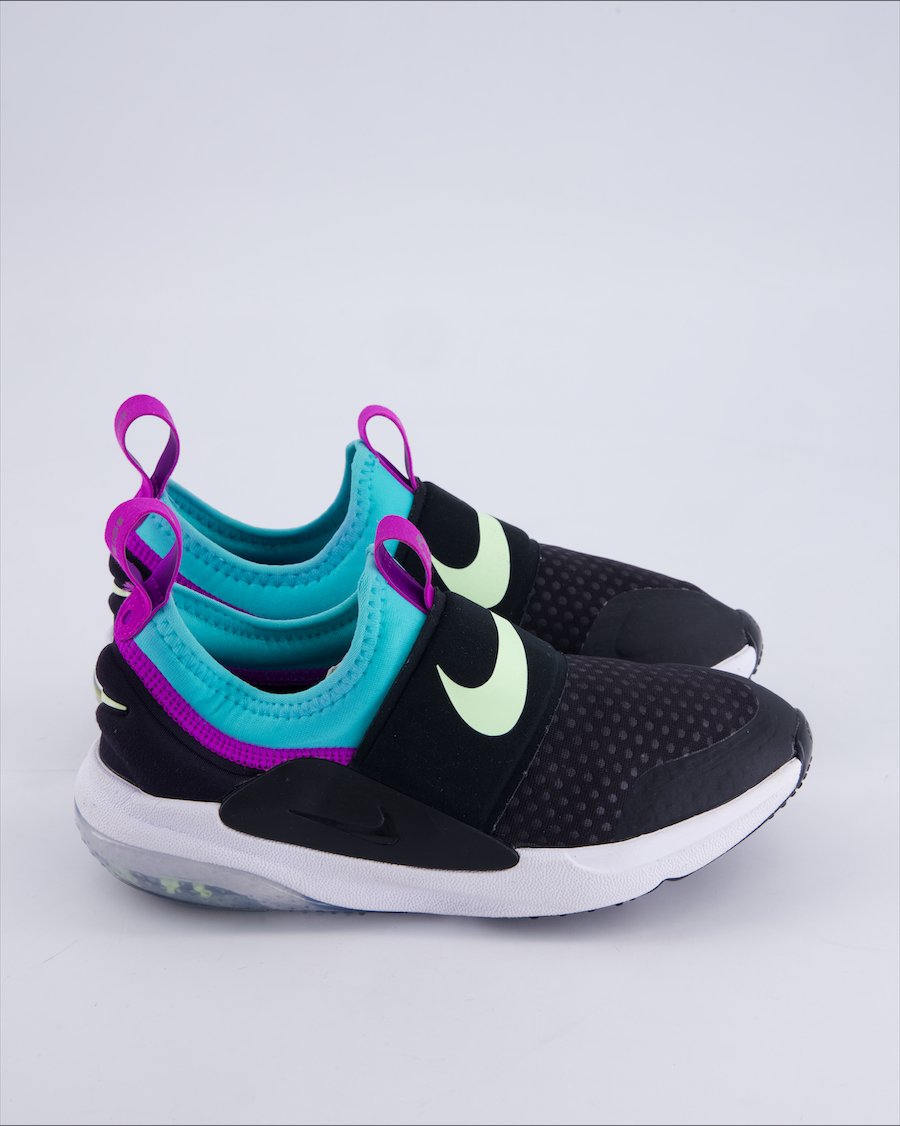 Nike trainers Cloth Black 33.5 EU