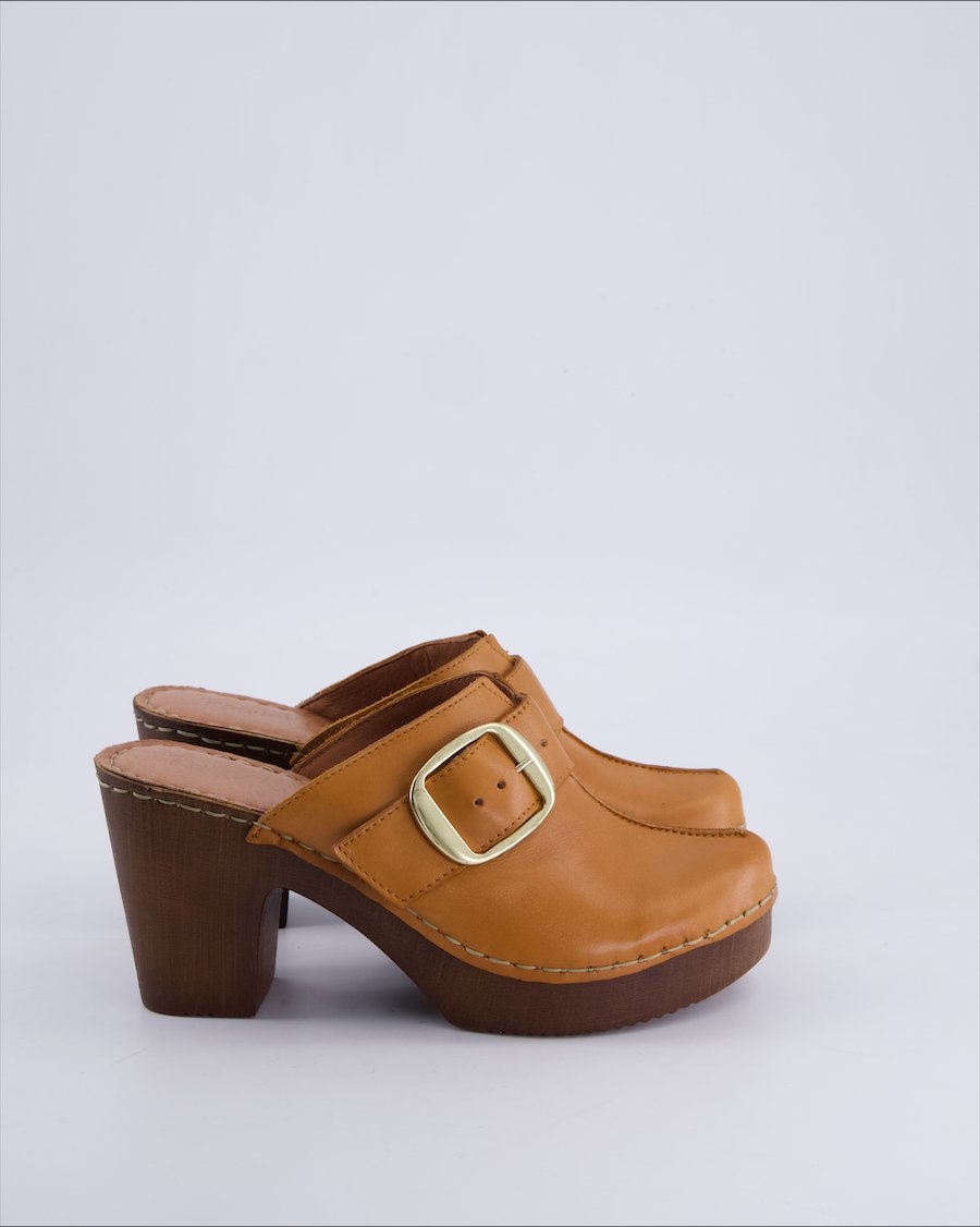 Raquel Perez Heels Leather Camel 37 EU