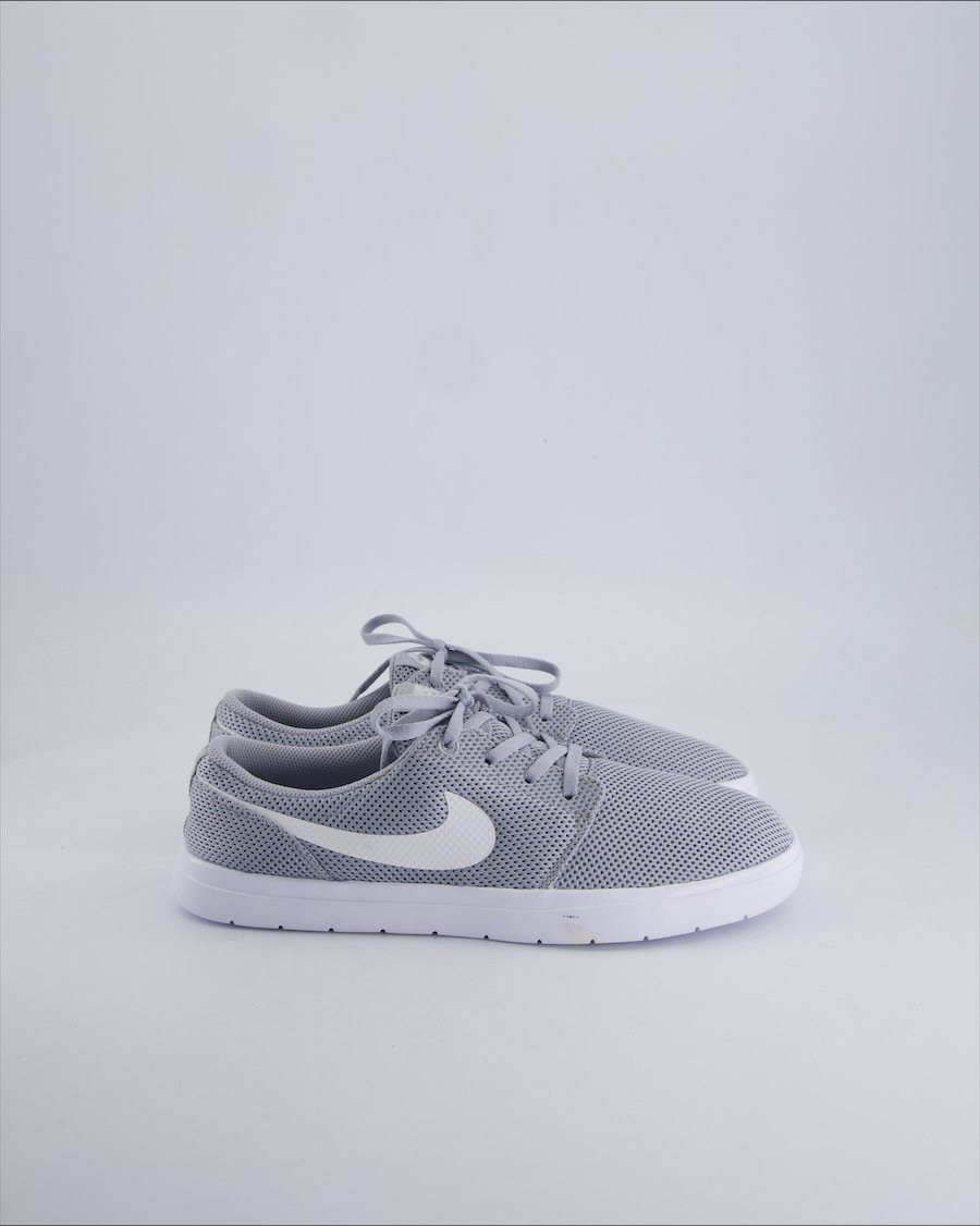 Nike SB Portmore II trainers Cloth Grey 43 EU