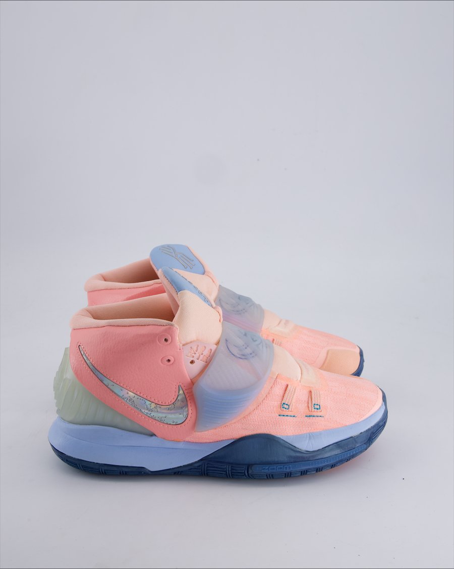 Nike Kyrie 6 Concepts Khepri Trainers Cloth Pink 40 EU