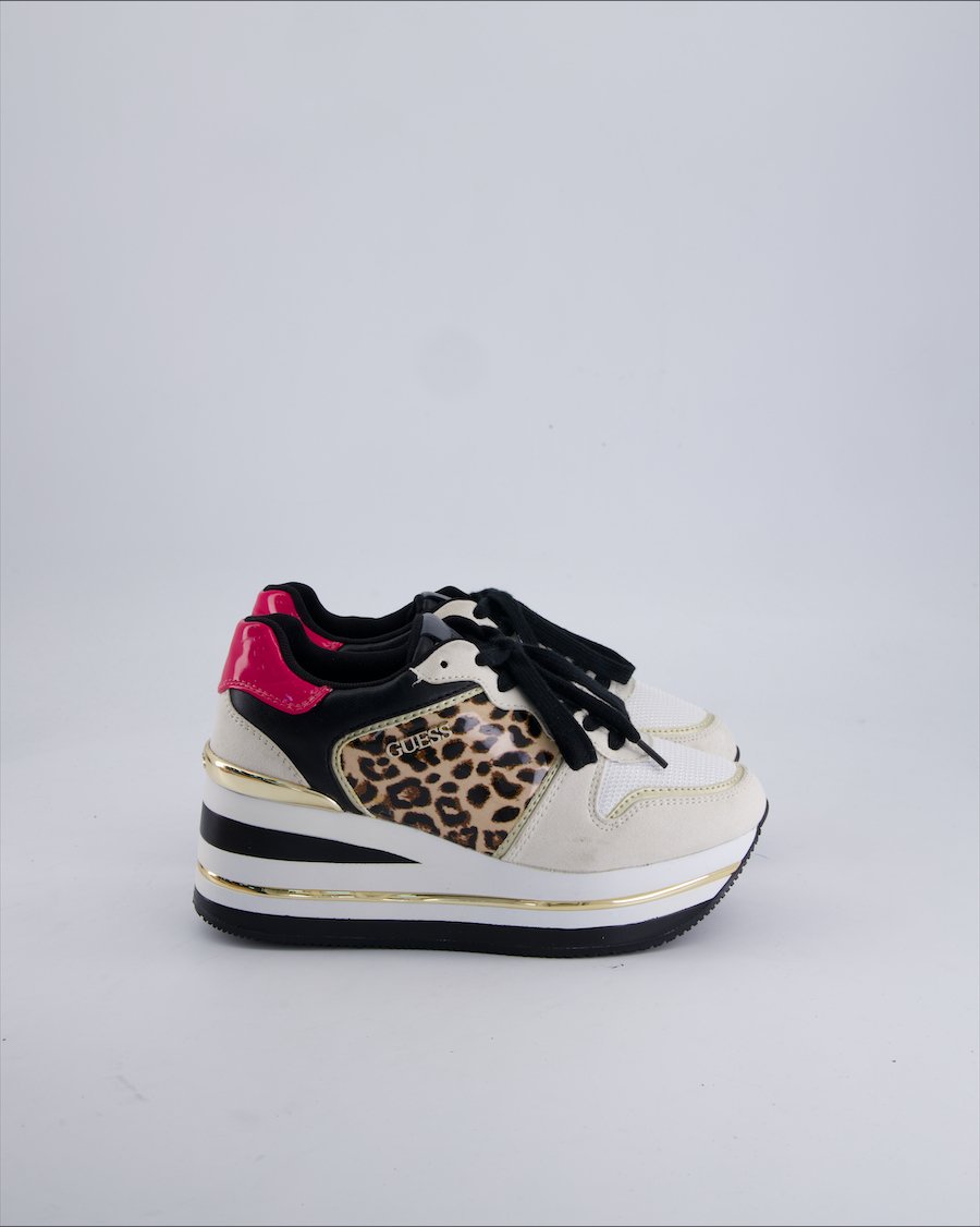 Guess Trainers Suede Beige 36 EU