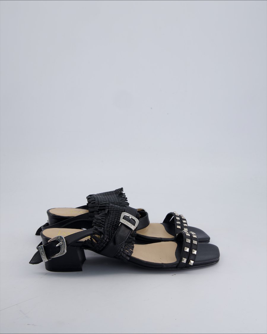 Xyxyx Sandals Leather Black 39 EU