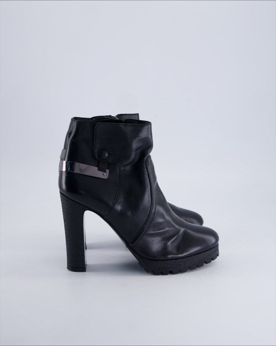 Nursace Ankle Boots Leather Black 38 EU