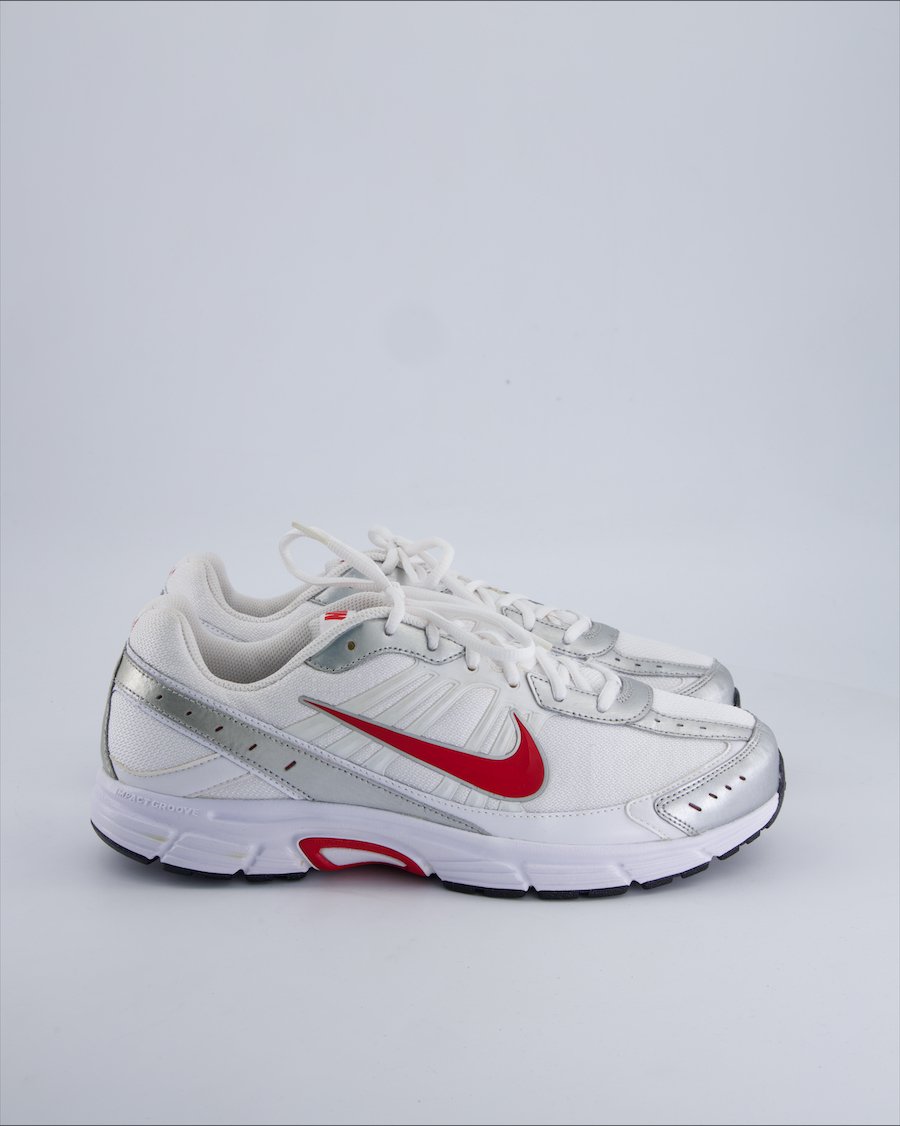 Nike Dart 9 Low trainers Cloth White 46 EU