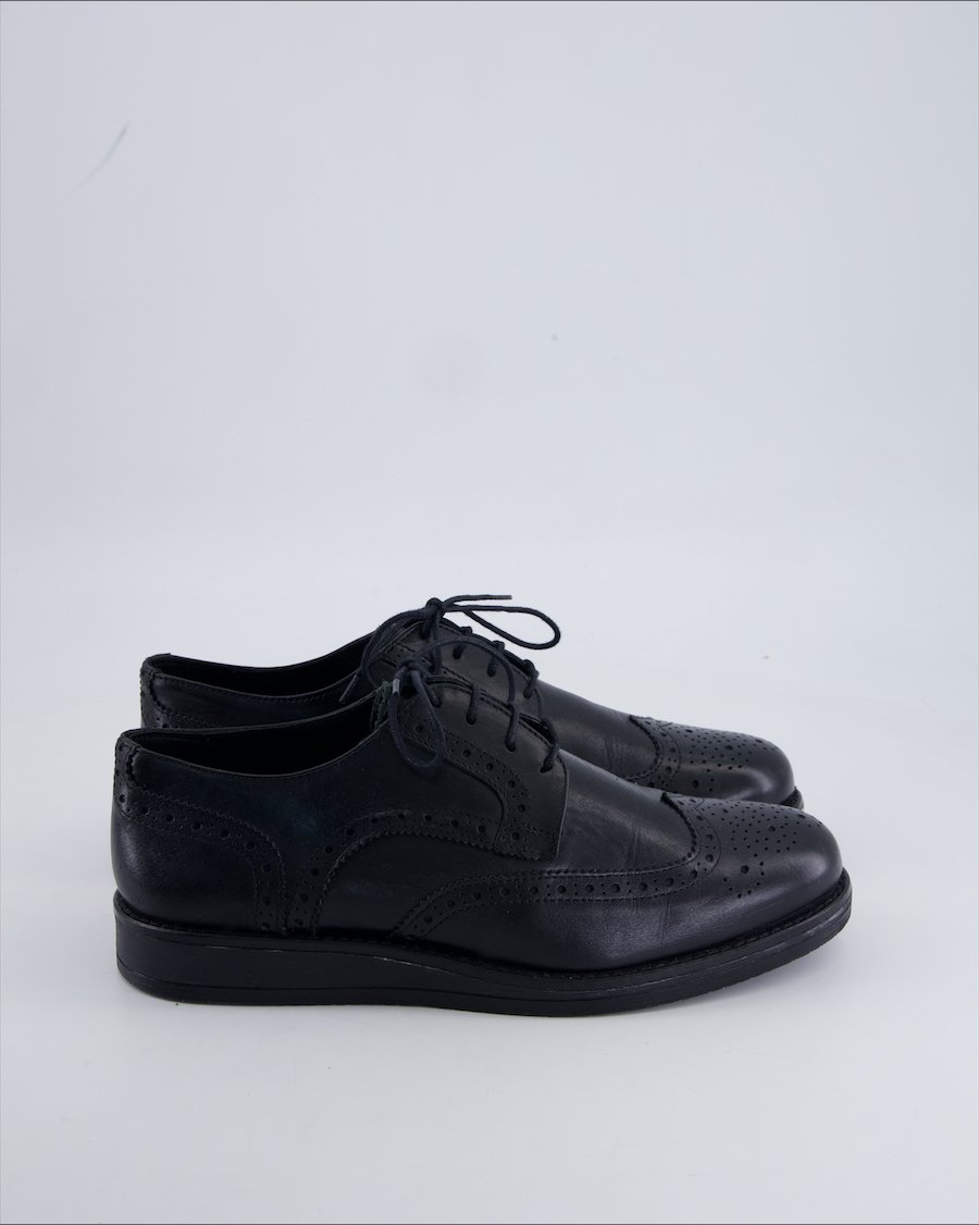 Unbranded Lace ups Leather Black 41 EU
